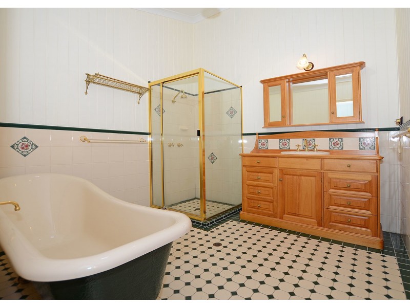 275-277 Main Street, Urraween QLD 4655