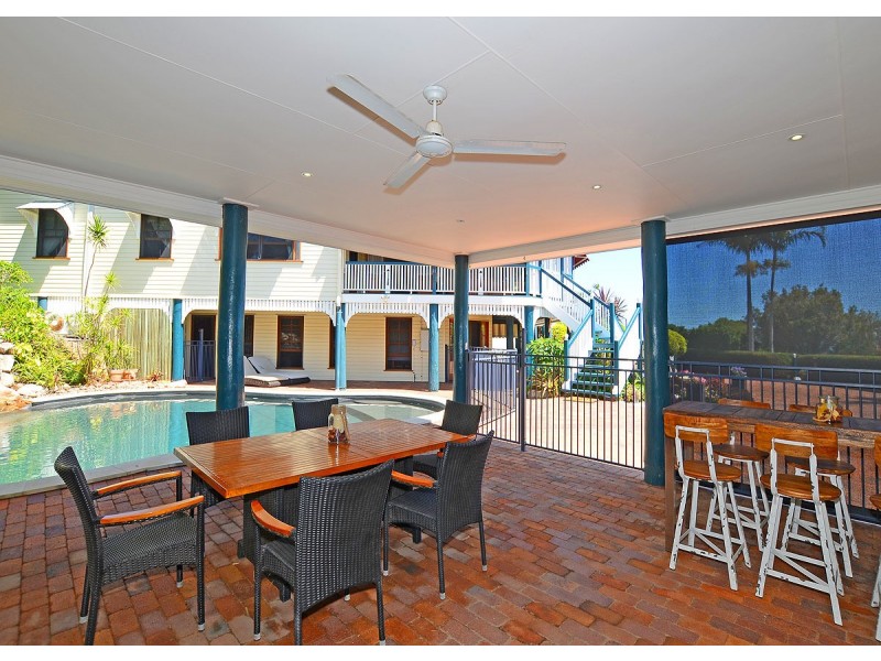 275-277 Main Street, Urraween QLD 4655