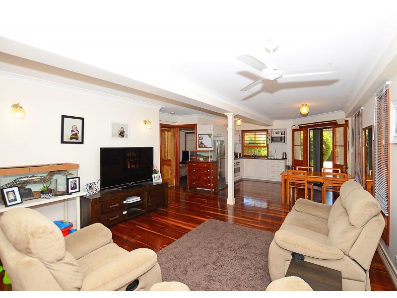 275-277 Main Street, Urraween QLD 4655