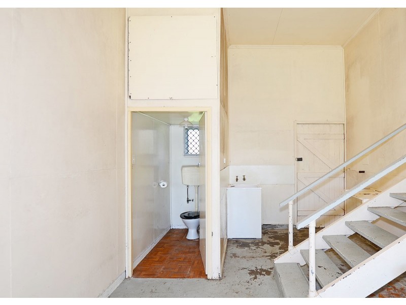 5 Tingira Terrace, Scarness QLD 4655