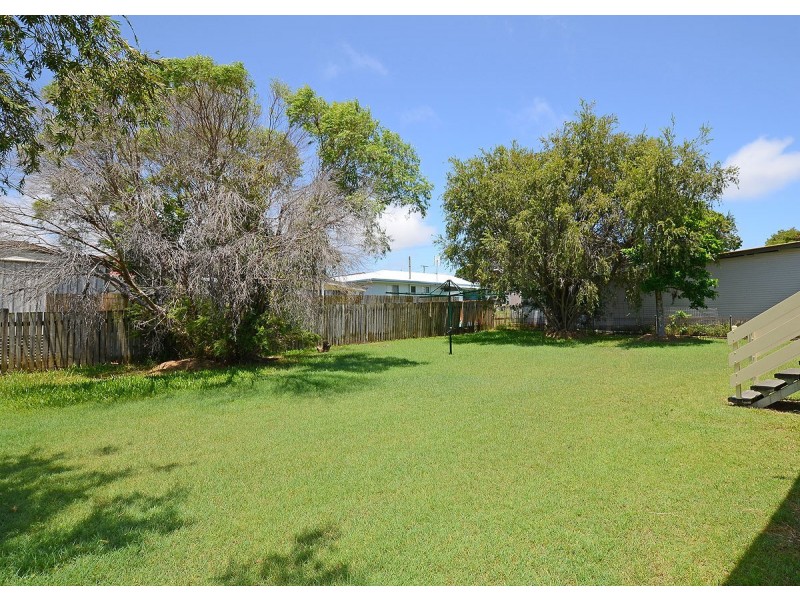 5 Tingira Terrace, Scarness QLD 4655