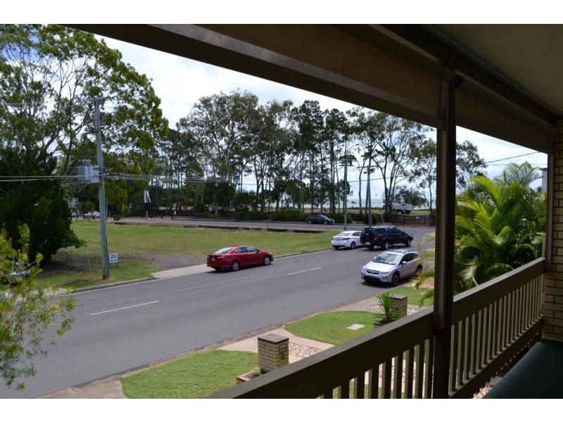 3/4 Frank Street, Scarness QLD 4655