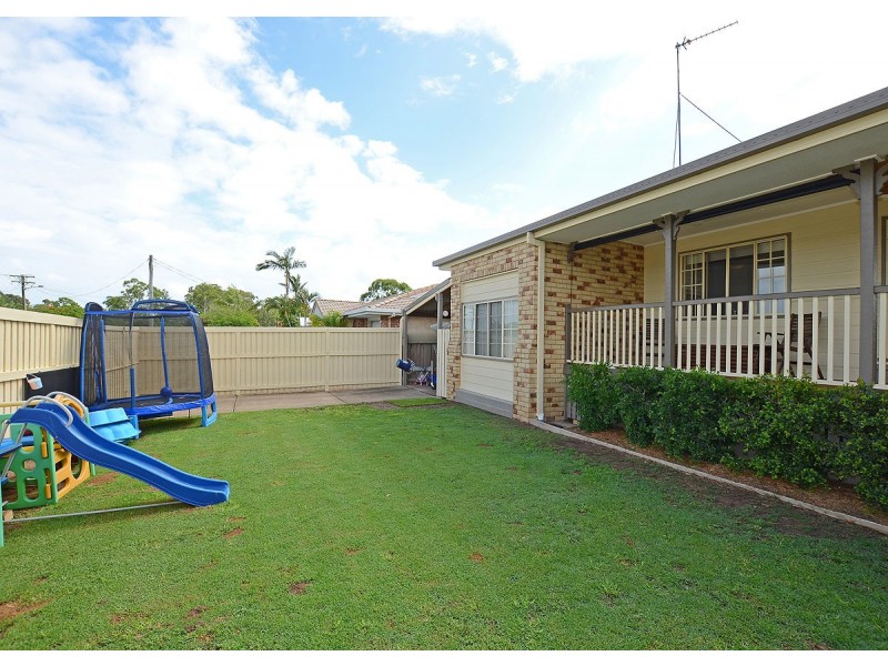 37 Wattle Street, Point Vernon QLD 4655