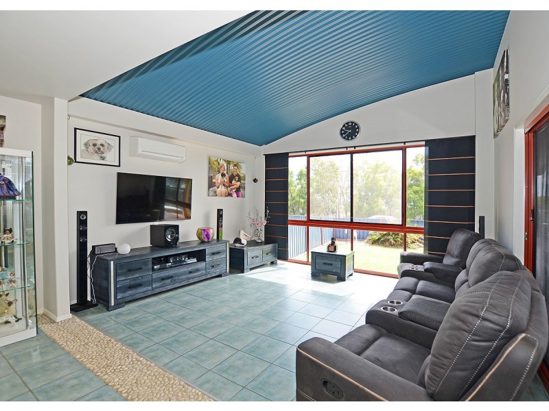 203 Esplanade, Pialba QLD 4655