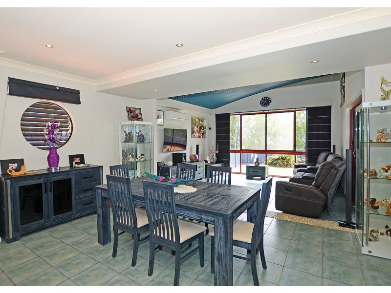 203 Esplanade, Pialba QLD 4655