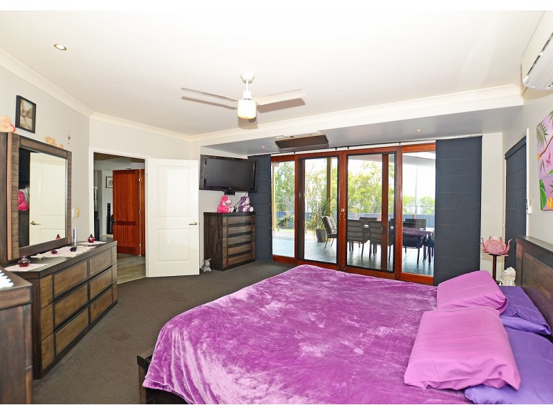 203 Esplanade, Pialba QLD 4655