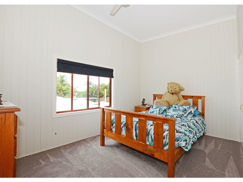 203 Esplanade, Pialba QLD 4655