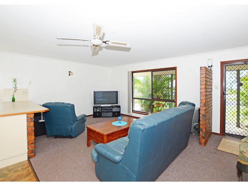 143 Pulgul Street, Urangan QLD 4655