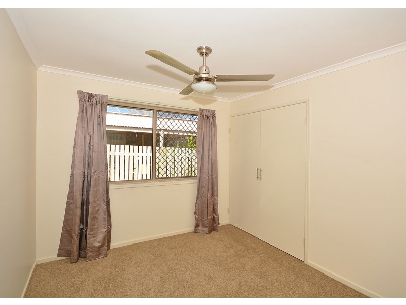 16 Hamer Street, Urangan QLD 4655