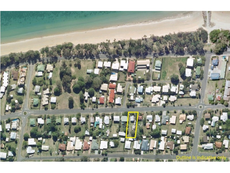 167 Cypress Street, Urangan QLD 4655