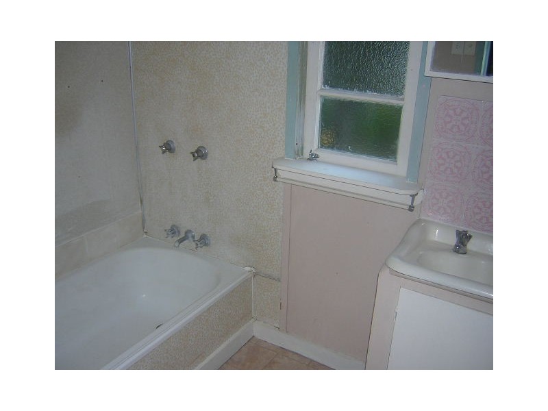 167 Cypress Street, Urangan QLD 4655