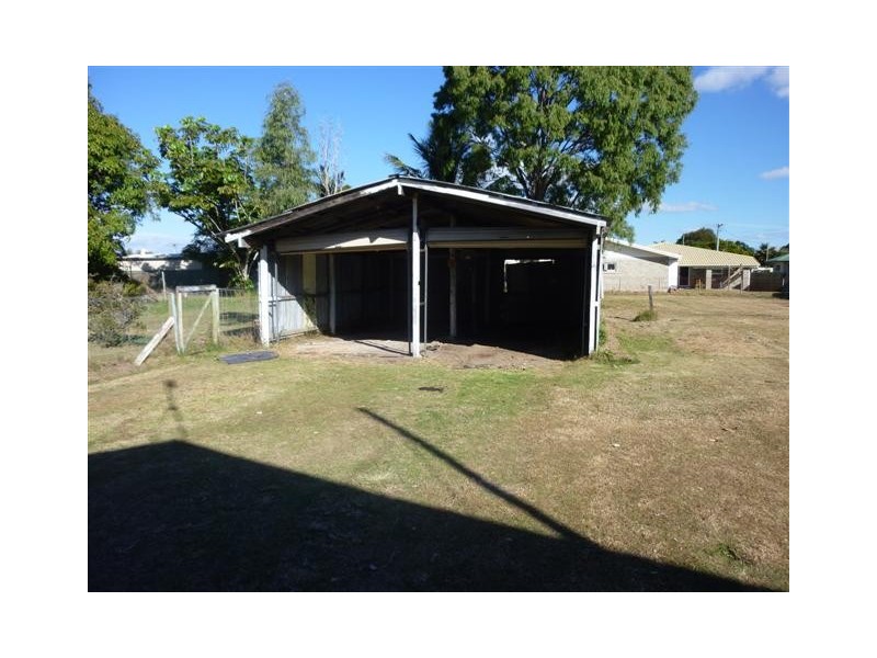167 Cypress Street, Urangan QLD 4655