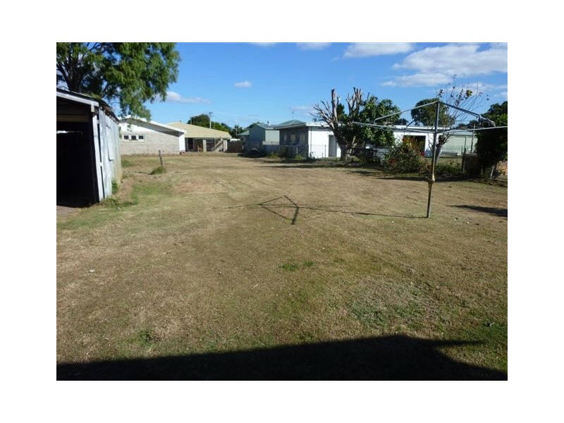 167 Cypress Street, Urangan QLD 4655