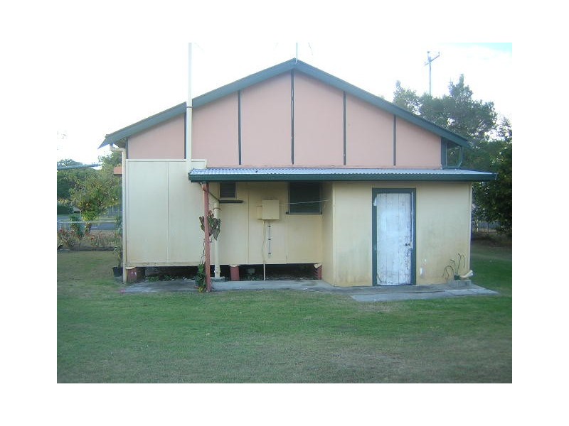 167 Cypress Street, Urangan QLD 4655