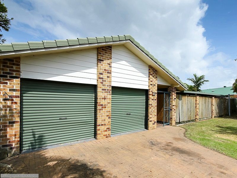 42 Aimee Drive, Urangan QLD 4655
