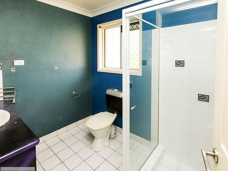 42 Aimee Drive, Urangan QLD 4655