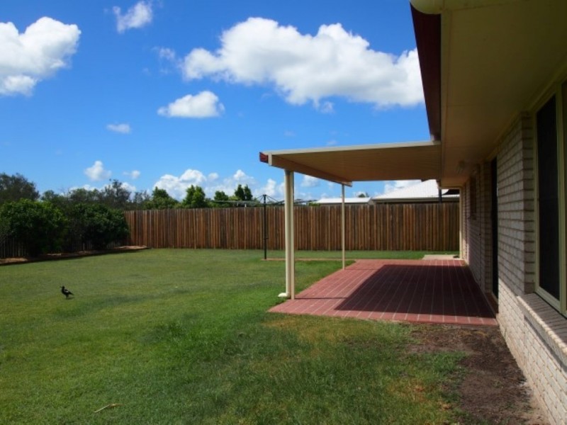19 Kestrel Court, Eli Waters QLD 4655