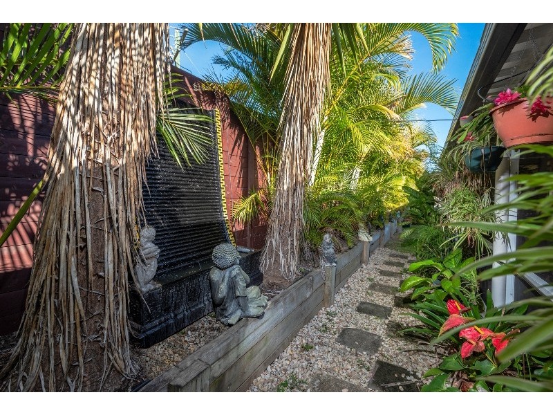 3 Bramble Court, Urraween QLD 4655