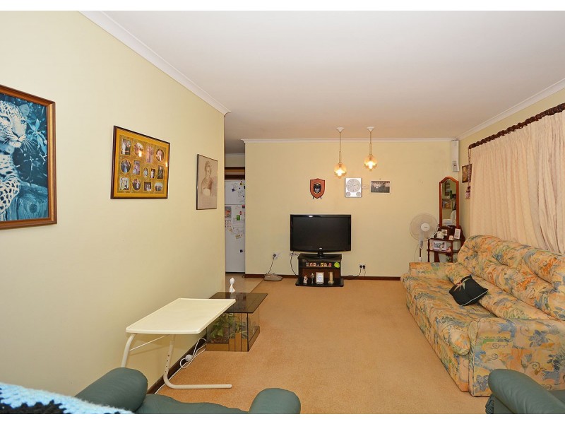 42 Corfield Street, Point Vernon QLD 4655