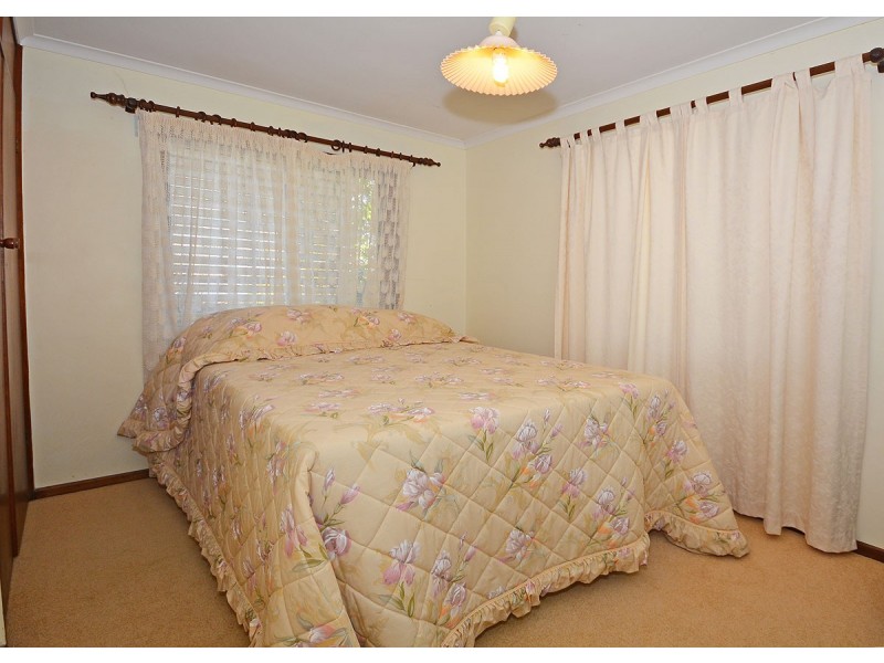 42 Corfield Street, Point Vernon QLD 4655