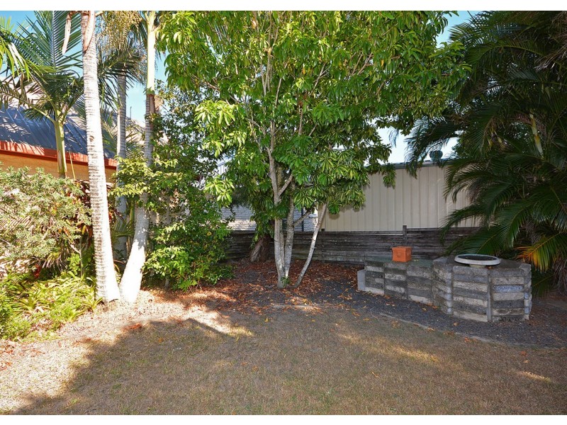 42 Corfield Street, Point Vernon QLD 4655