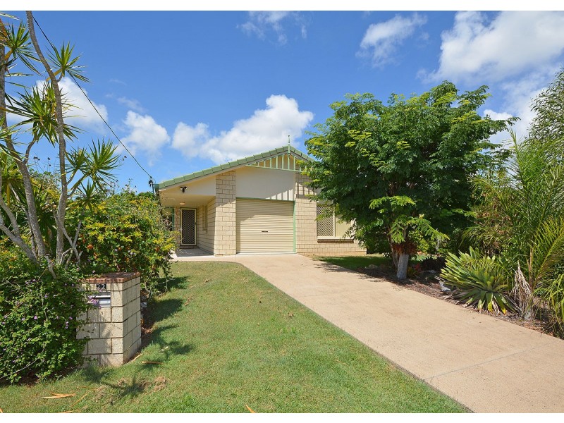 22 Wattle Street, Point Vernon QLD 4655