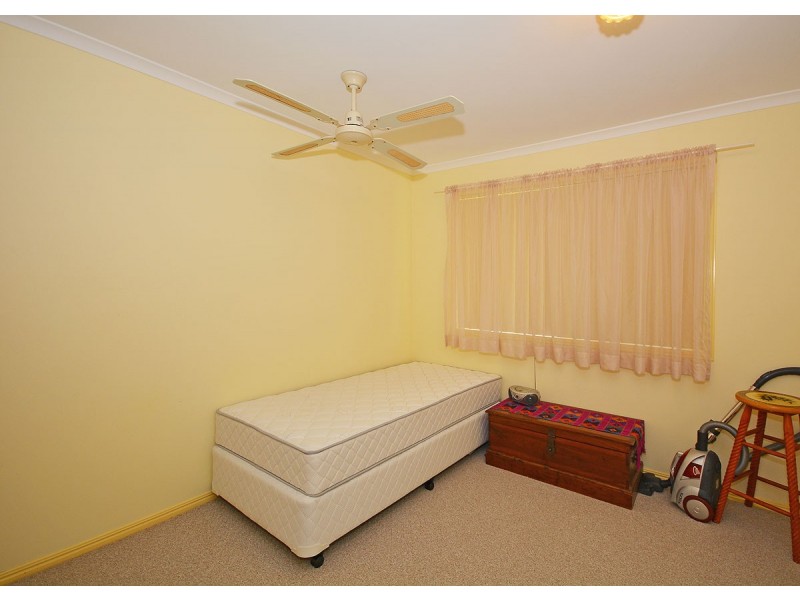 22 Wattle Street, Point Vernon QLD 4655
