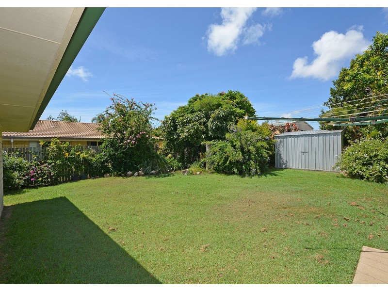 22 Wattle Street, Point Vernon QLD 4655