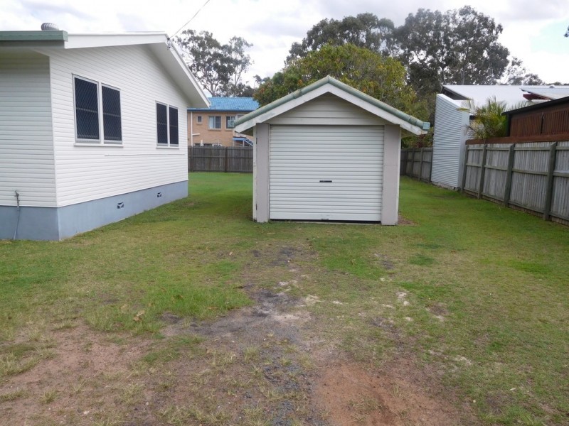 42 Esplanade, Point Vernon QLD 4655