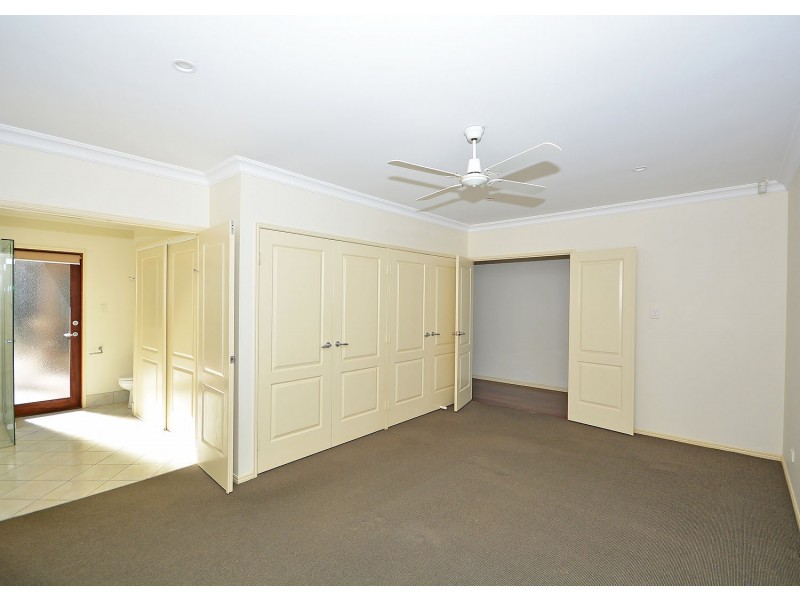 17 Cumberland Court, Point Vernon QLD 4655