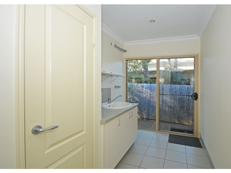 17 Cumberland Court, Point Vernon QLD 4655