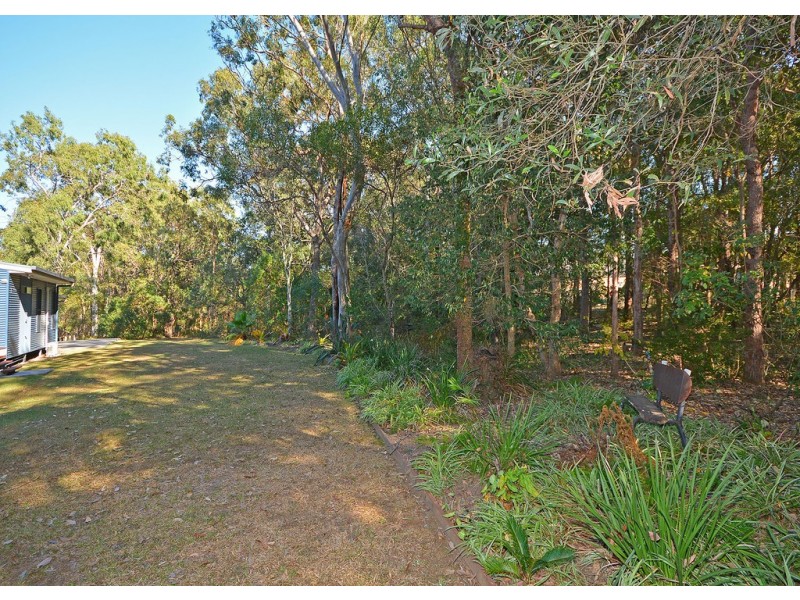 17 Cumberland Court, Point Vernon QLD 4655