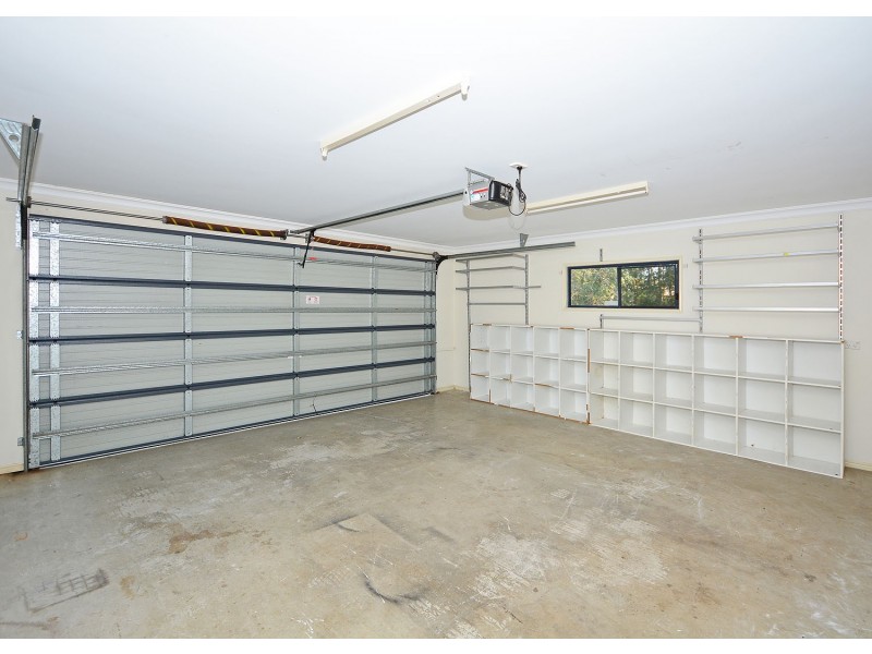 17 Cumberland Court, Point Vernon QLD 4655