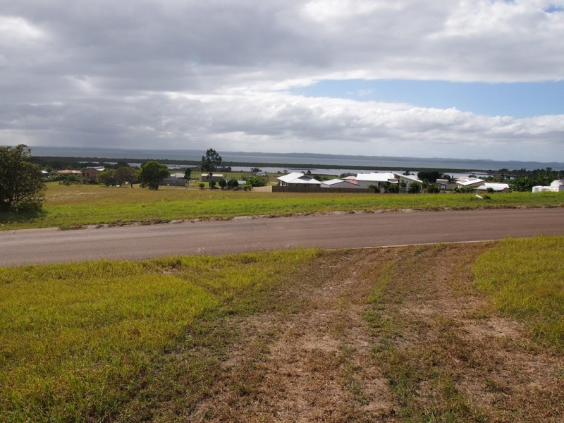 6 Windjammer Circuit, River Heads QLD 4655