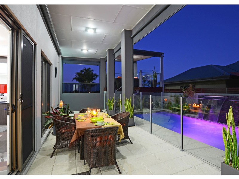 8 Pohlman Court, Scarness QLD 4655