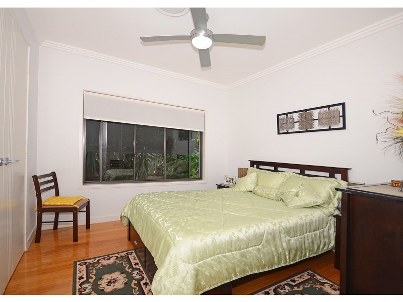 8 Pohlman Court, Scarness QLD 4655