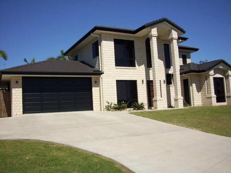 8 Lygon Court, Urraween QLD 4655