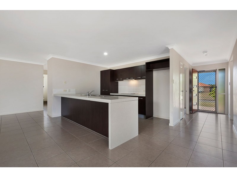 74 Wattle Street, Point Vernon QLD 4655