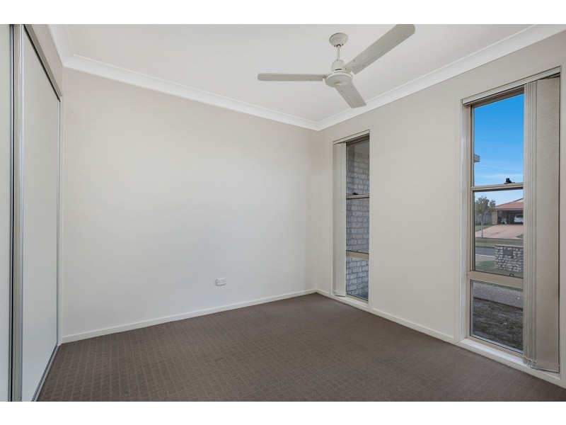 74 Wattle Street, Point Vernon QLD 4655