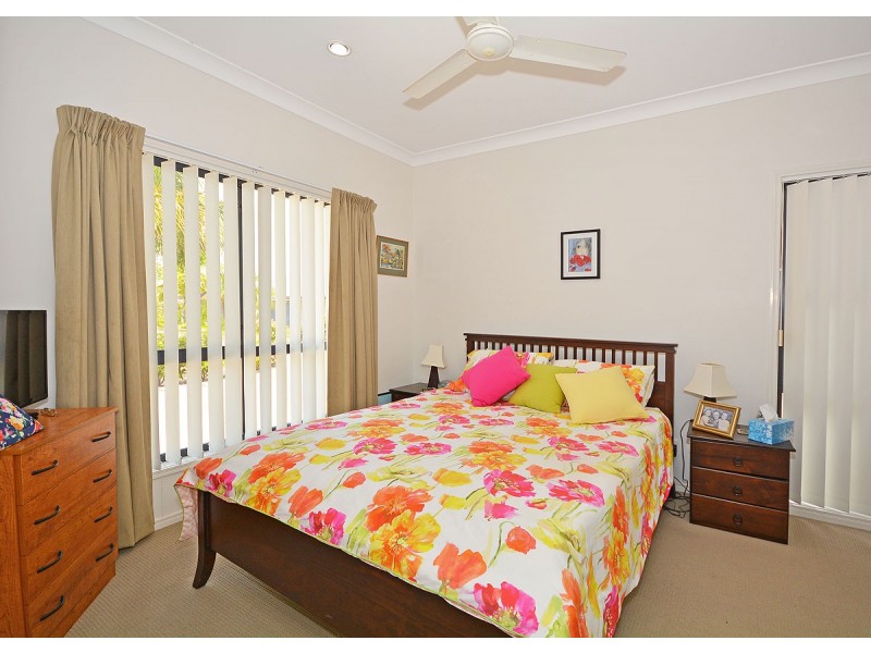 5/142-146 Elizabeth Street, Urangan QLD 4655