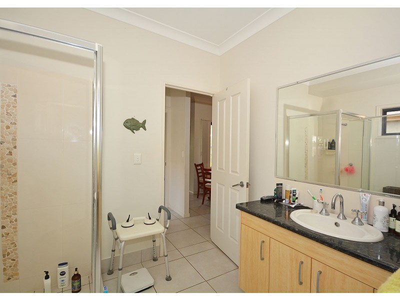 5/142-146 Elizabeth Street, Urangan QLD 4655