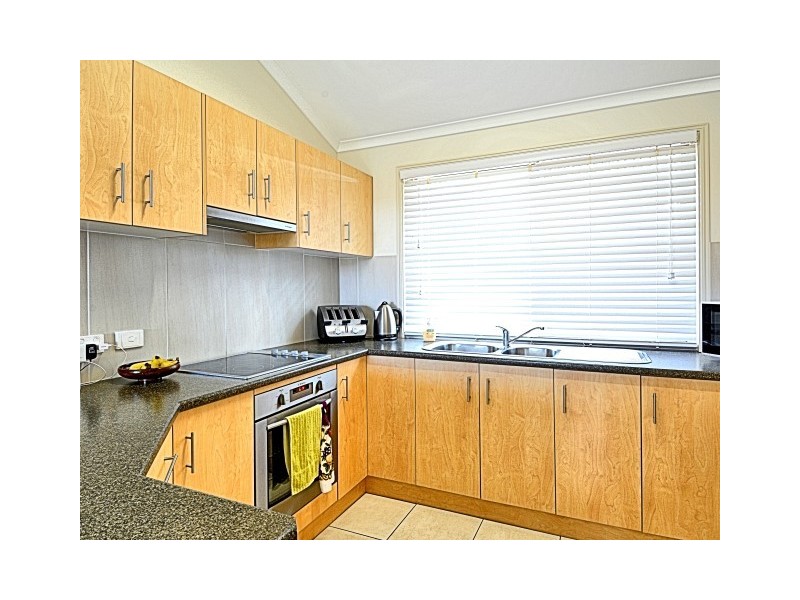 57 Beach Drive, Burrum Heads QLD 4659