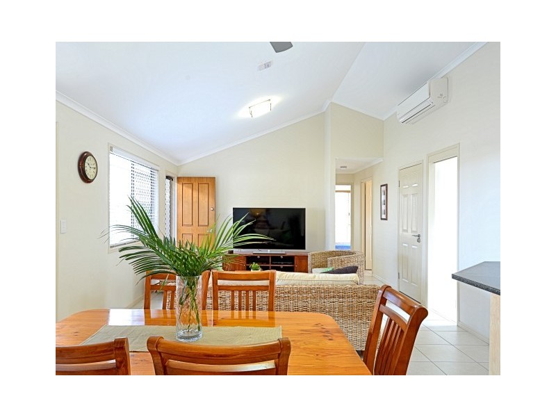 57 Beach Drive, Burrum Heads QLD 4659