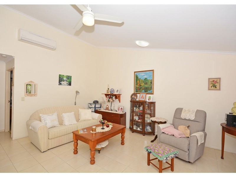 15/12 Denmans Camp Road, Torquay QLD 4655