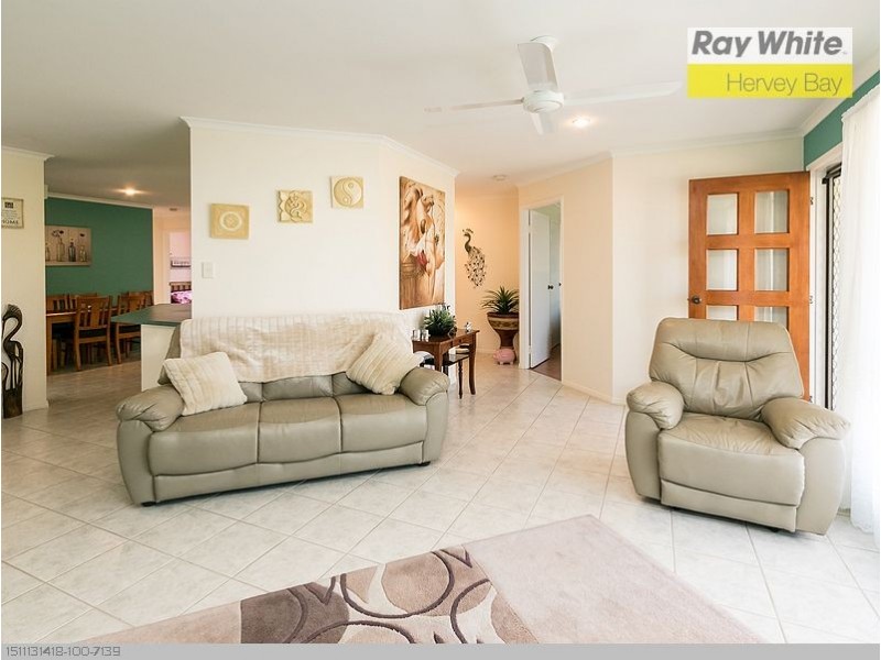 1 Lakeside Drive, Burrum Heads QLD 4659