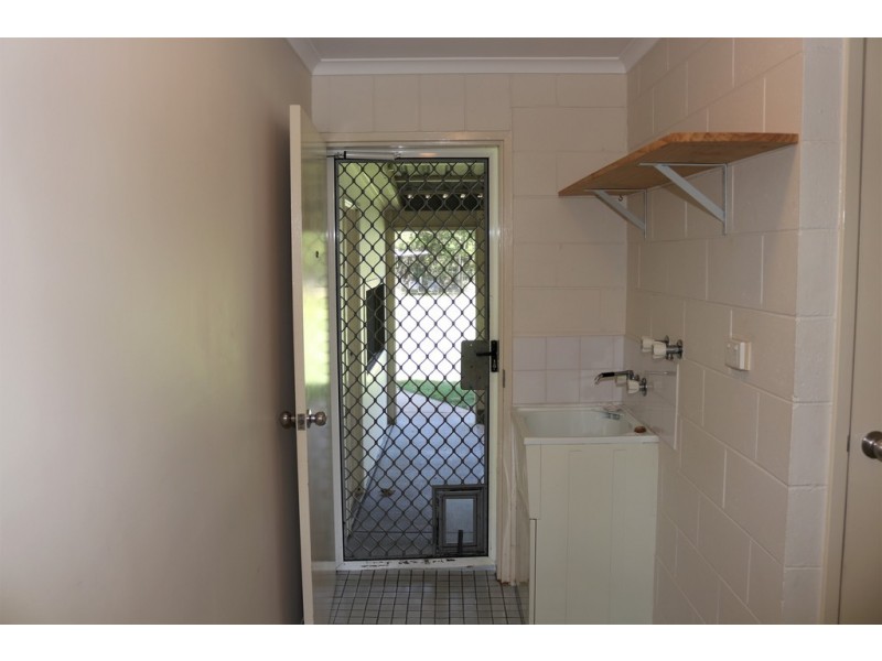 27 Fairway Drive, Urraween QLD 4655