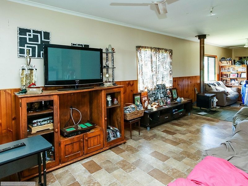 202 Hornes Road, Takura QLD 4655