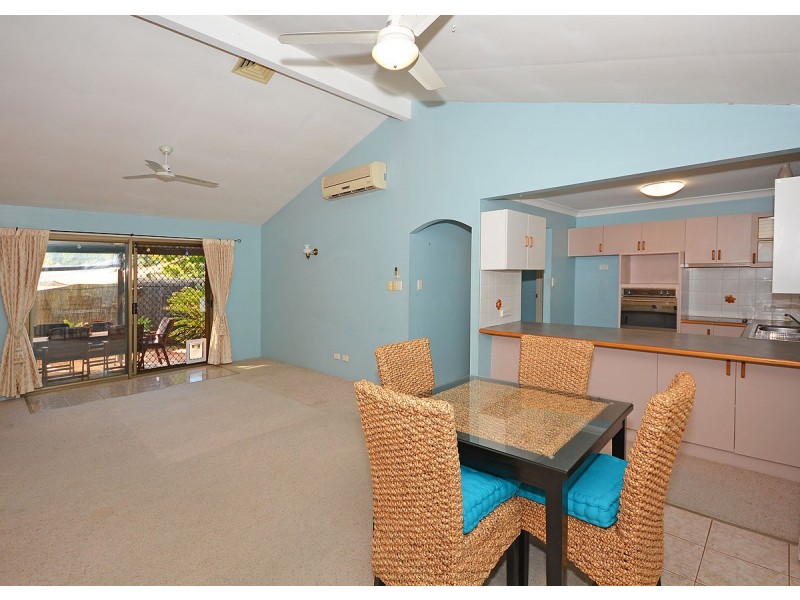 7/85 Miller Street, Urangan QLD 4655