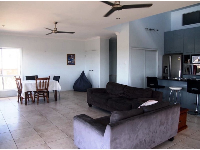 30 Baird Drive, Pialba QLD 4655