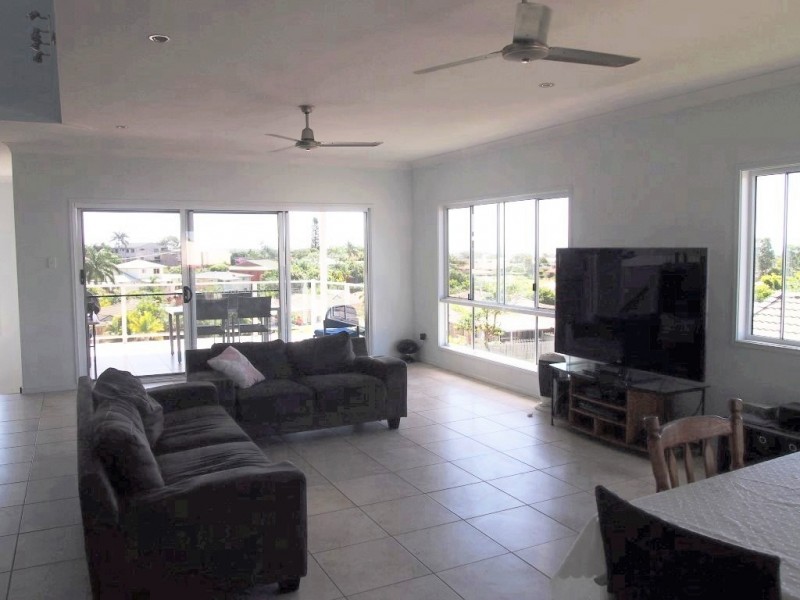 30 Baird Drive, Pialba QLD 4655